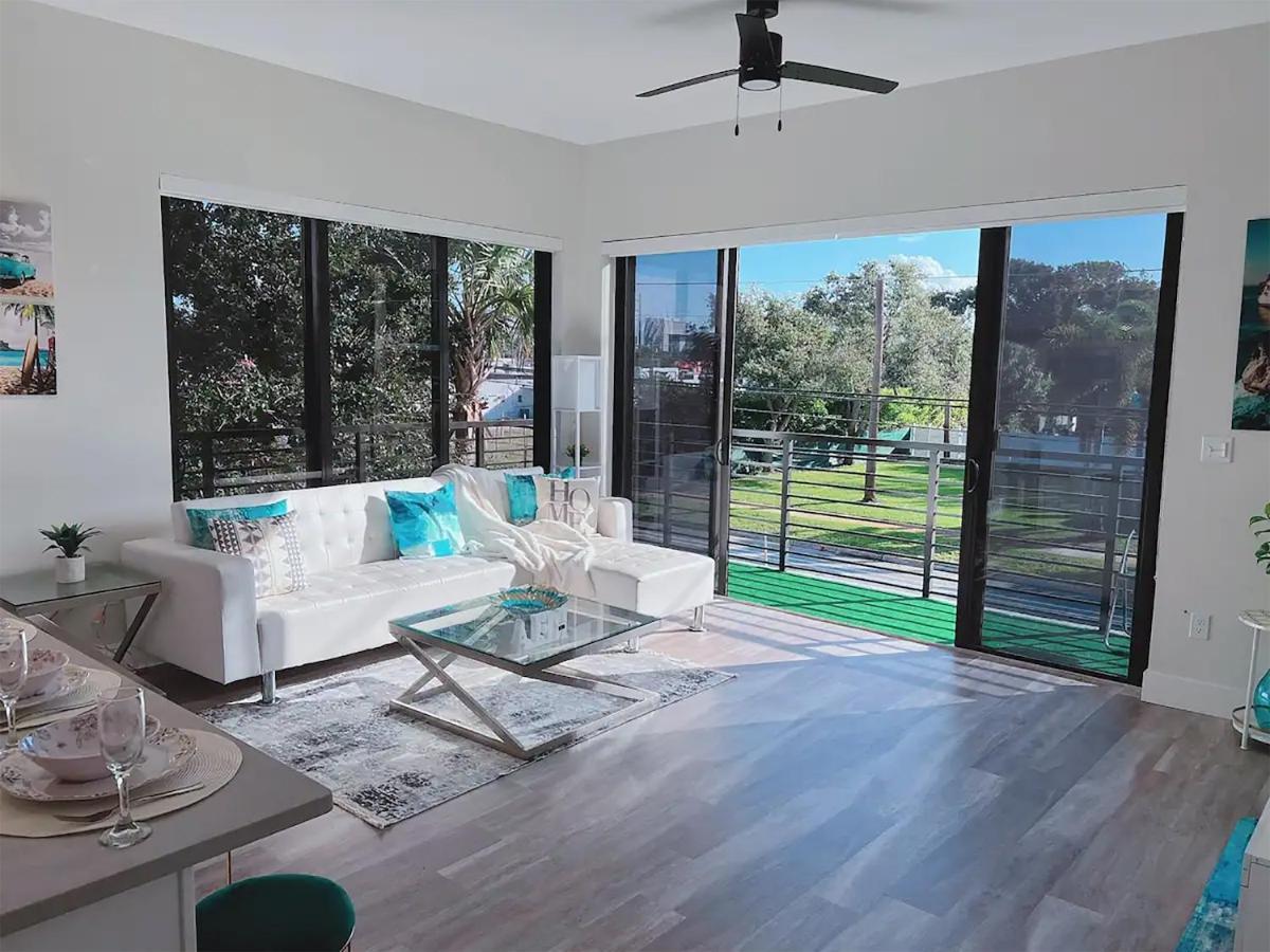 Lux Place And Cozy 3Beds 2Rooms Enjoy Life In Wpb Gym, Ev Station Nearby The Downtown And Beaches غرب شاطئ بالم المظهر الخارجي الصورة