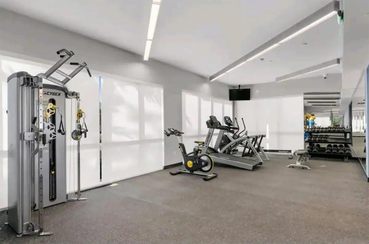 Lux Place And Cozy 3Beds 2Rooms Enjoy Life In Wpb Gym, Ev Station Nearby The Downtown And Beaches غرب شاطئ بالم المظهر الخارجي الصورة