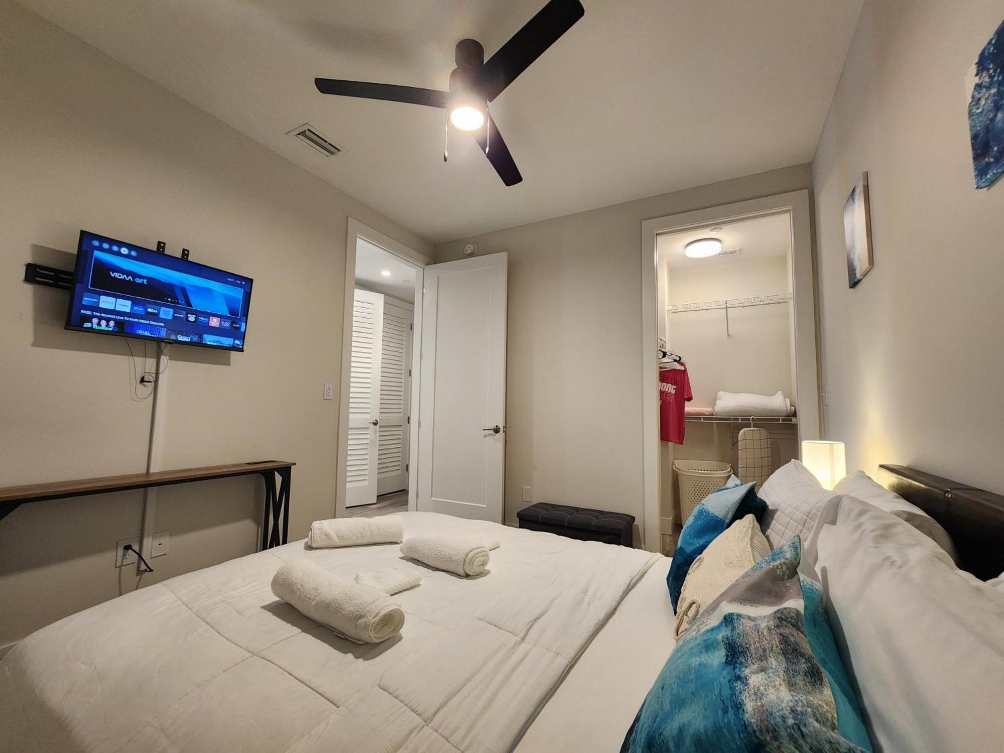 Lux Place And Cozy 3Beds 2Rooms Enjoy Life In Wpb Gym, Ev Station Nearby The Downtown And Beaches غرب شاطئ بالم المظهر الخارجي الصورة